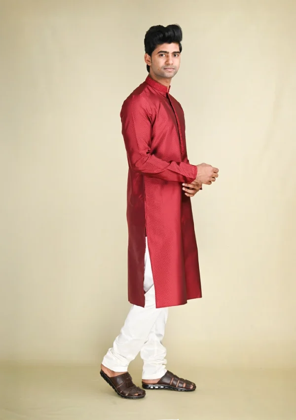 Nawab Parker Buy Cotton Blend Maroon Color Kurta Pajama Set for Men right view