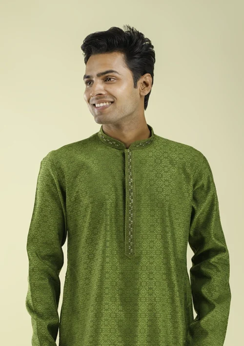 Embroidered Green Kurta Pajama Set In Sequin Threadwork front half view
